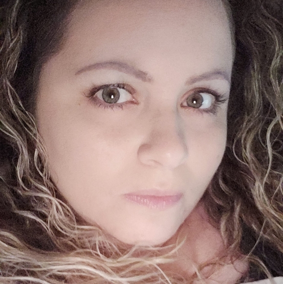 Meet your Posher, Chantelle - Picture 1 of 1